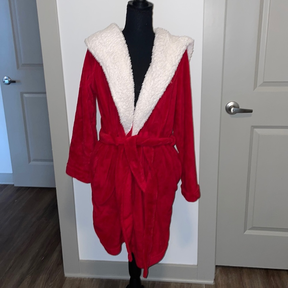 Victoria Secret Red Robe - Picture 1 of 9